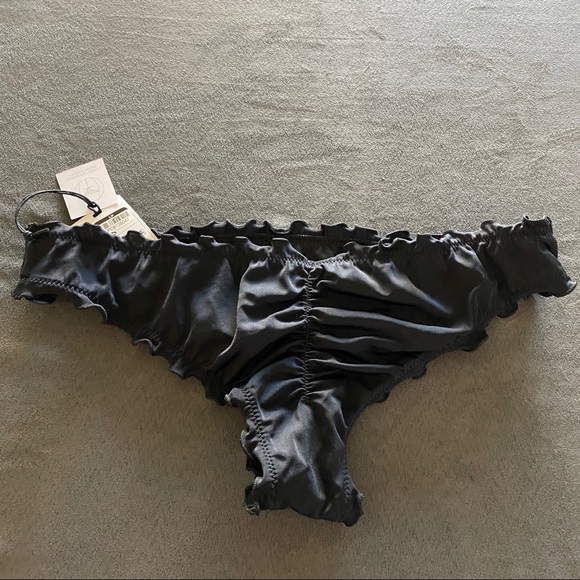 Shade & Shore Black Ruffle Cheeky Bikini Bottom Small - Picture 2 of 6